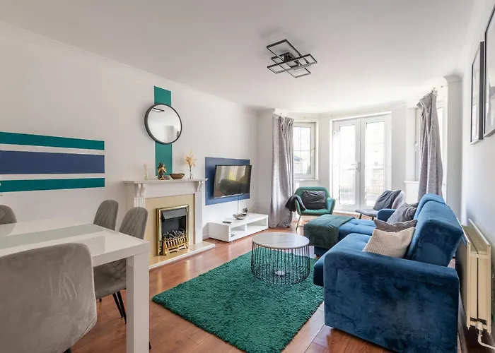 2Bed-Ground Floor-Free Parking