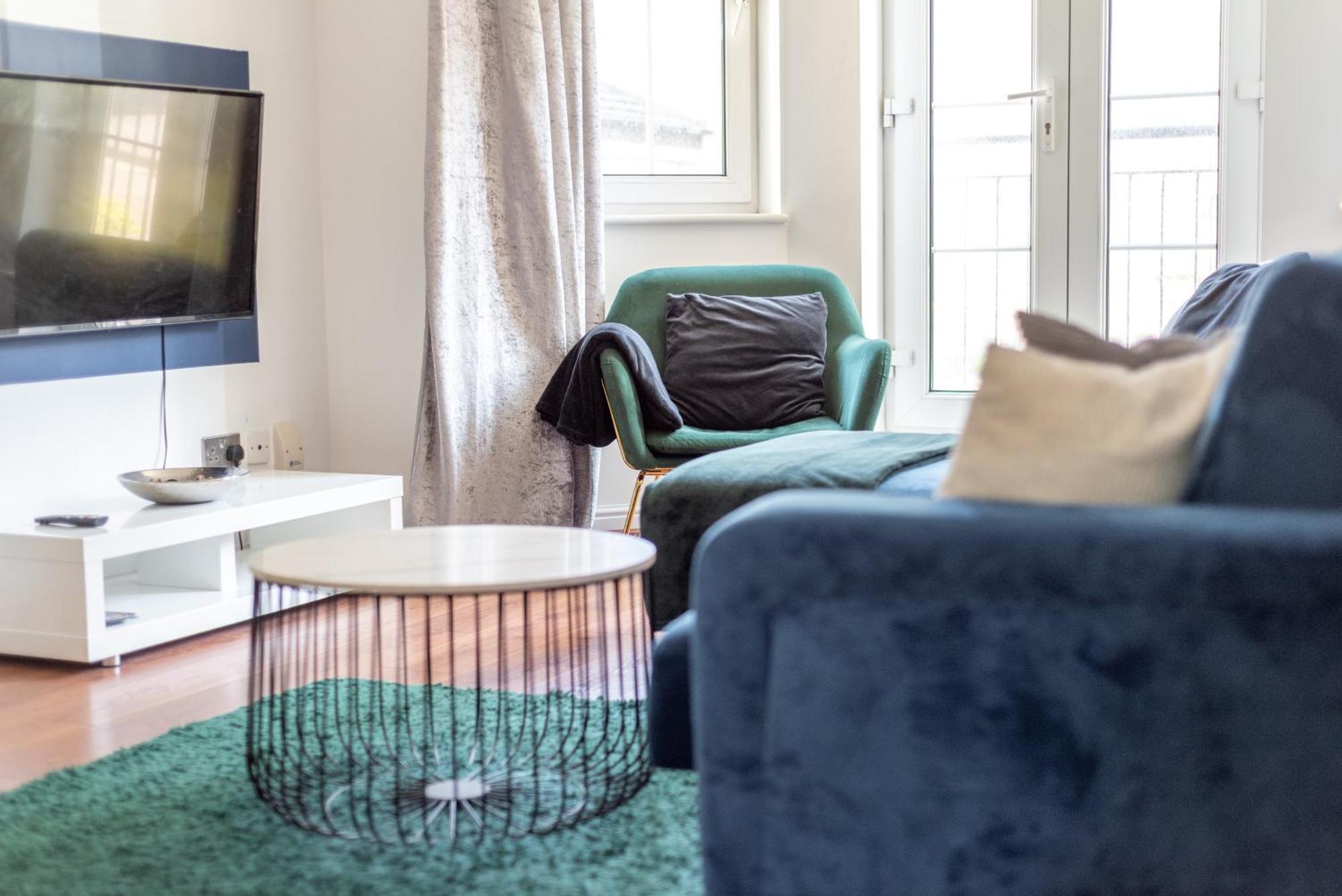 Appartement 2bed-ground Floor-free Parking